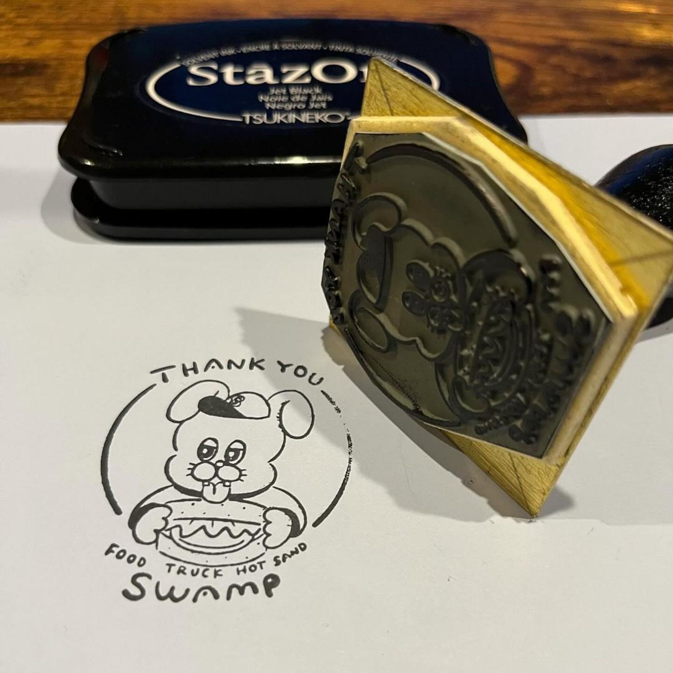 フードトラックhot sand swamp さんthankyouロゴ制作-1