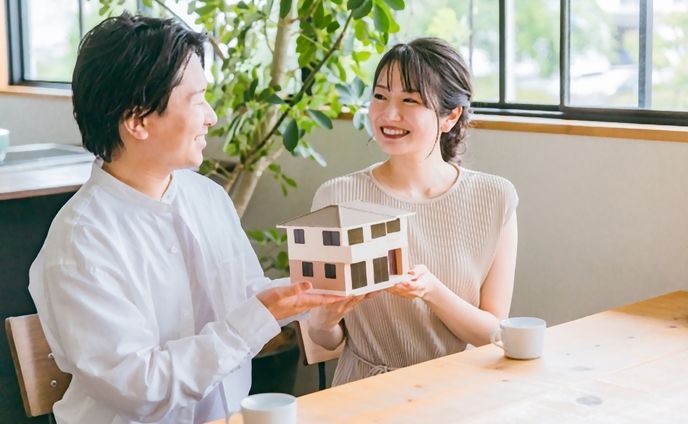 収入減、出産育児で出費増…年収ギリギリで組んだ住宅ローンの返済が苦しくなり始めたら　売却しようにも戸建てはなかなか売れない！？