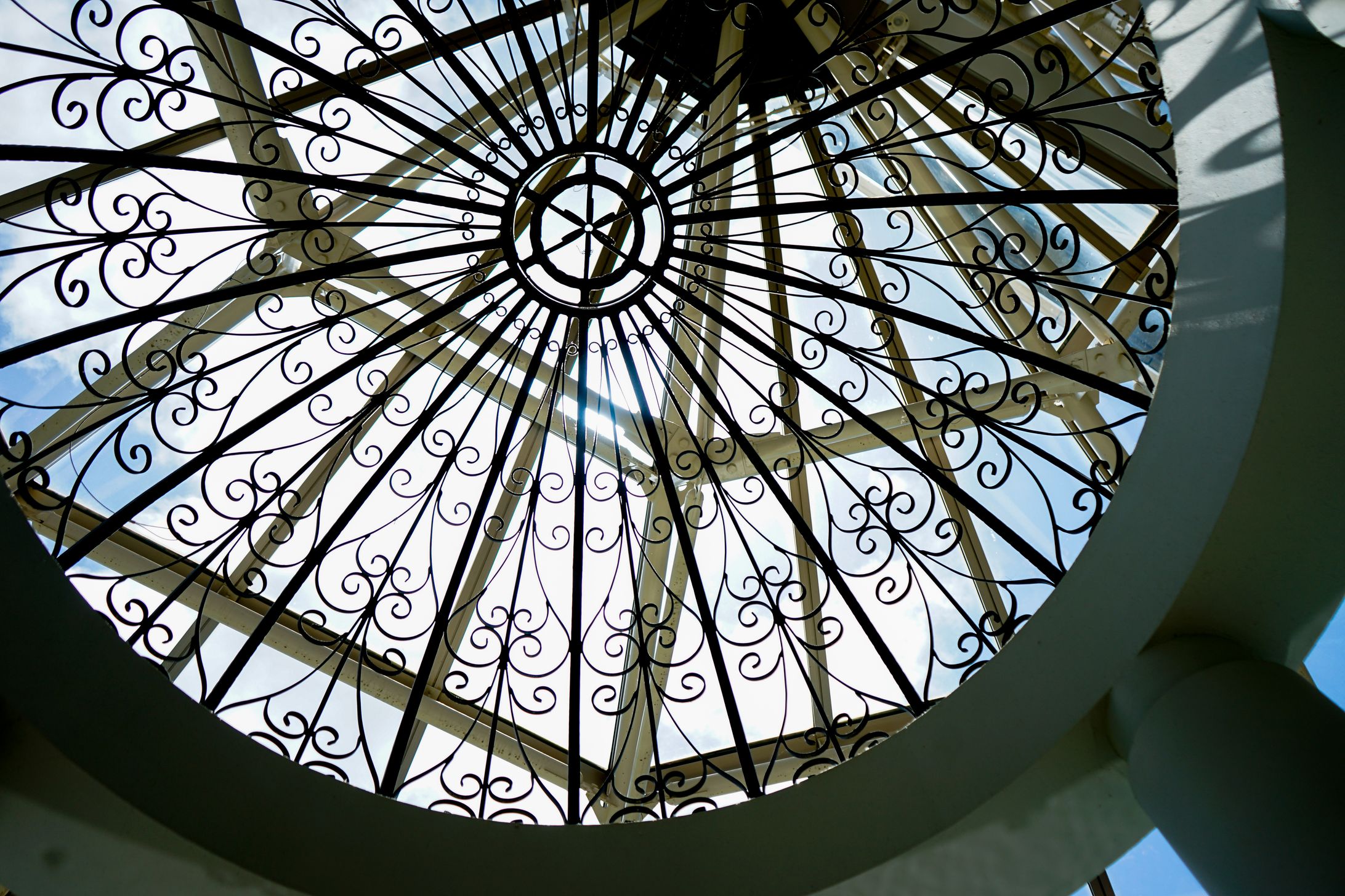 見た人の創造力を掻き立てる写真-1