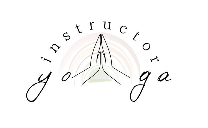yoga instructor 田中　莉子様　ロゴ