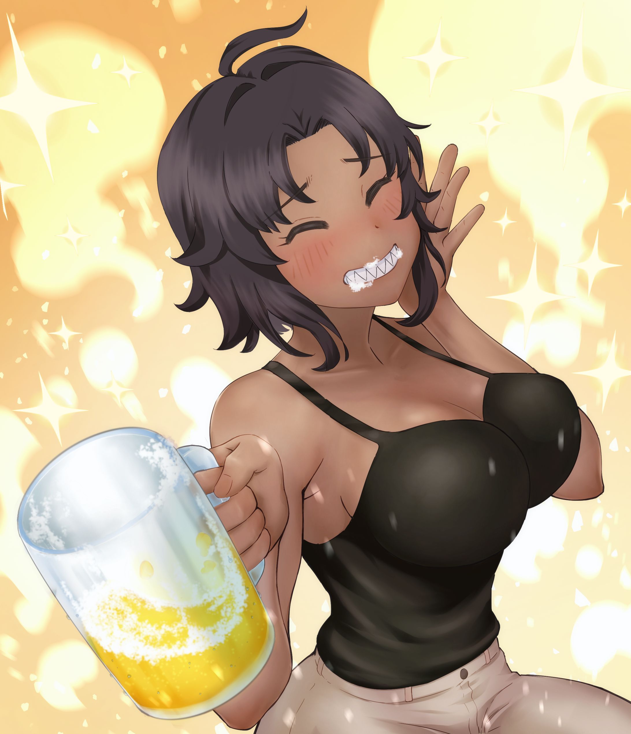 ビールを飲む女性-1