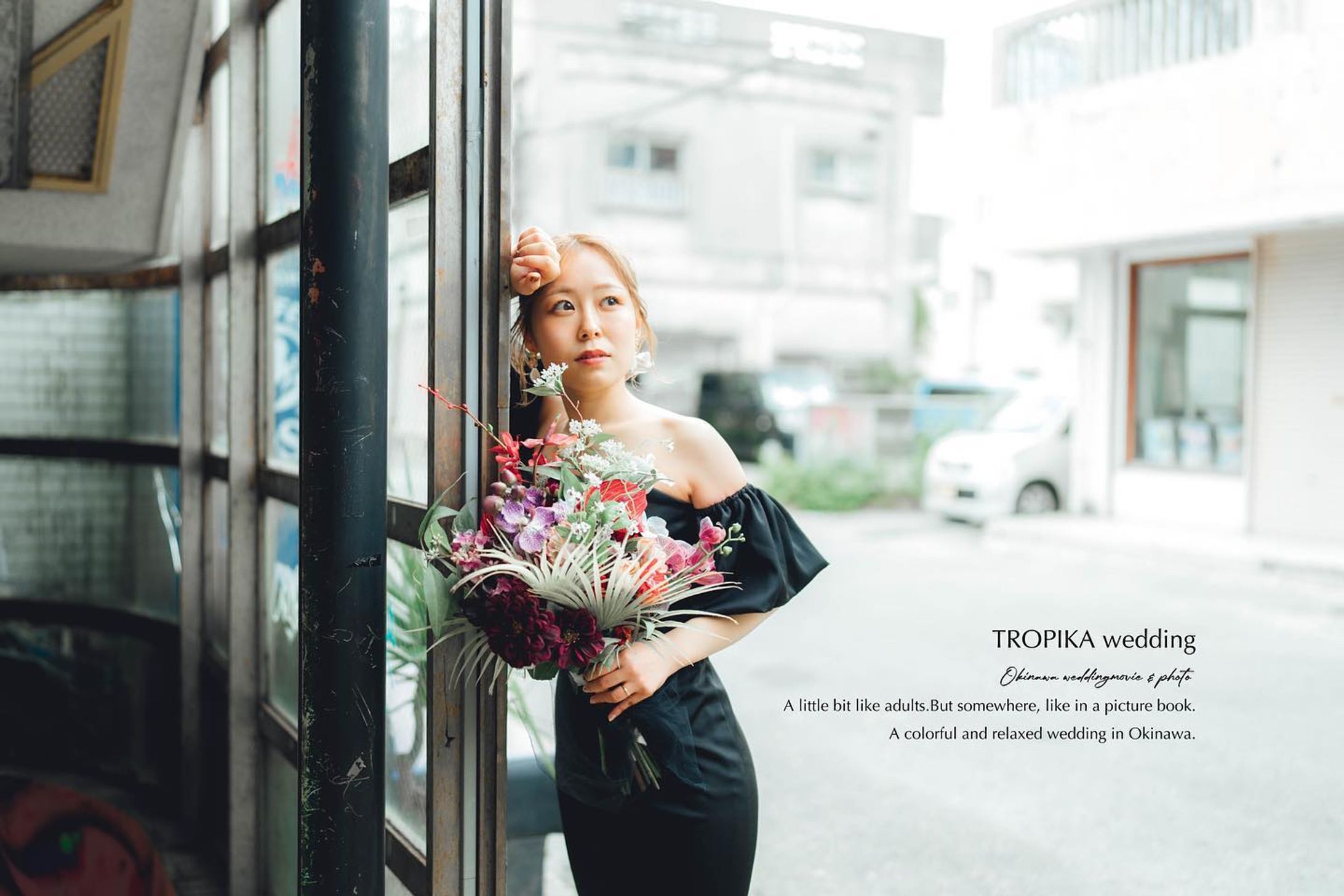 ・
【推しの黒ドレス✨️】

めちゃめちゃ黒ドレスいいんです！

街撮りもカッコイイし、夕日の時も光が反射して綺麗だし、もうカメラマン的にはイチオシ！！

GW撮影は全部晴れてくれて最高でした❤️‍🔥

┈┈┈┈┈┈┈┈┈┈
TROPIKA wedding 〈トロピカ〉では、

少しだけ大人で、
どこか夢で見た絵本のような世界💍

をコンセプトに沖縄で前撮りプロデュースをしております🌺

┈┈┈┈┈┈┈┈┈┈
▶料金プランはハイライトからご確認いただけます。
@tropika.wedding

▶ご依頼・ご相談はDMにて

#沖縄ウェディング #沖縄ウェディングフォト #沖縄前撮りフォト #沖縄前撮り #黒ドレス #ブラックドレス前撮り #黒ドレス沖縄 #ウェディングフォト沖縄 #沖縄カメラマン #沖縄ウェディングカメラマン-1