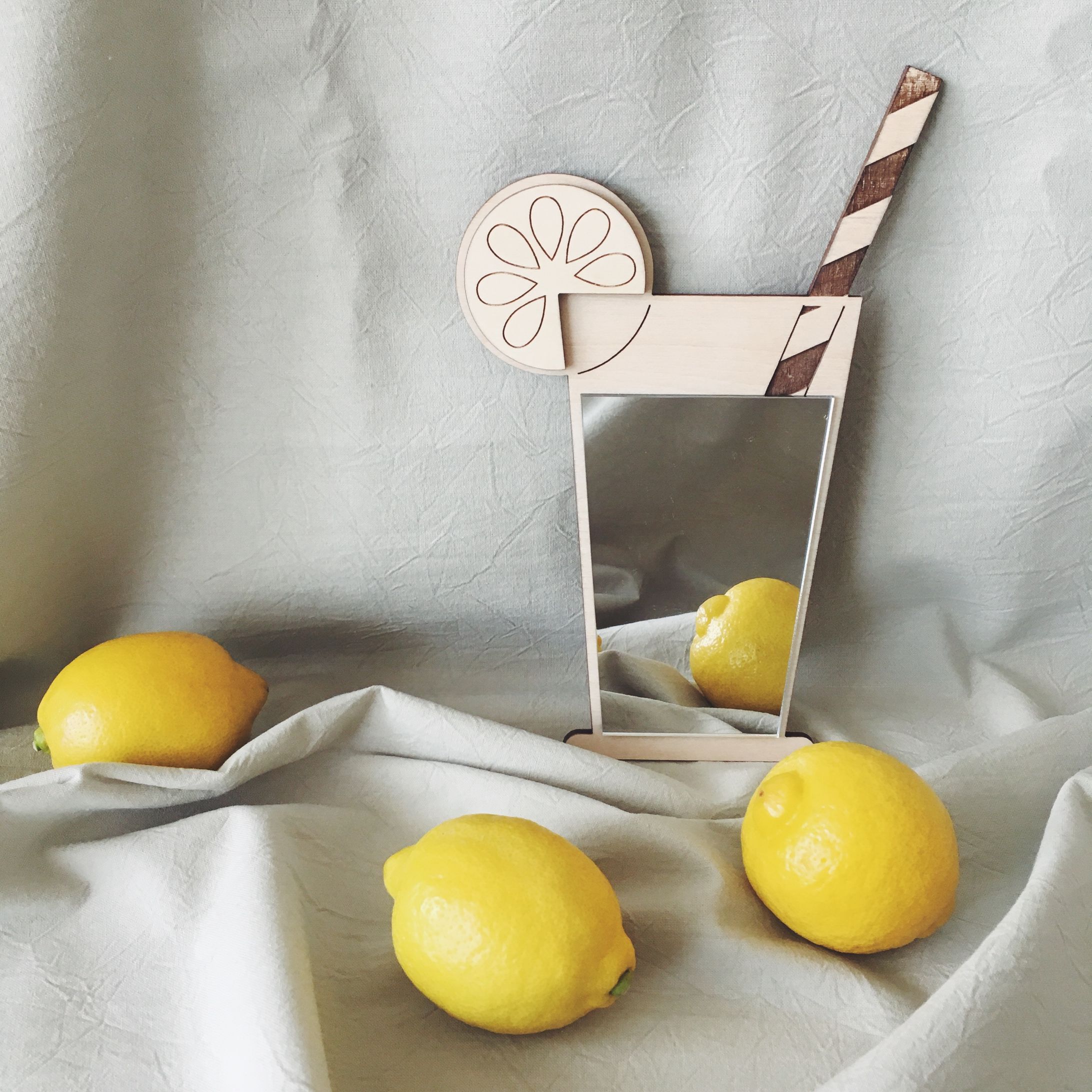 lemonade mirror-1