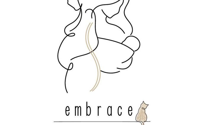 embrace様 ロゴデザイン