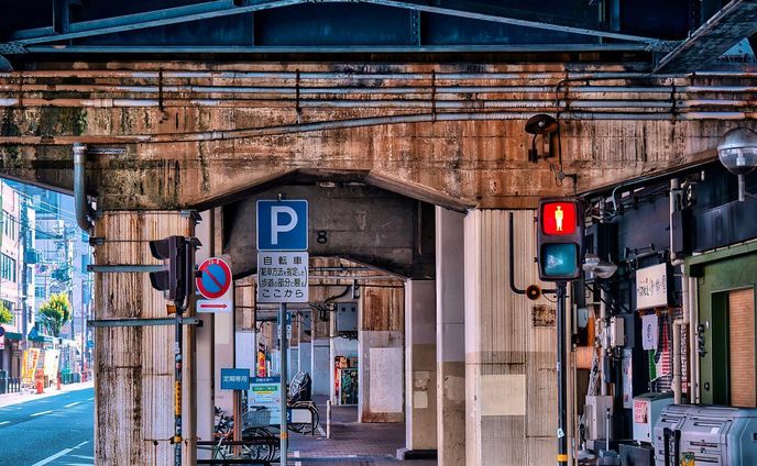 ドローン資格の勉強で先日ポートアイランドに行く前に朝活写真撮影

元町駅東口を出た北側の風景

ーーーーーーーーーーーー

ご覧頂きありがとうございます
気軽にフォローして貰えると嬉しいです！

Thank you for watching.
If you like it, please follow me.

▷ @takumapictures 

ーーーーーーーーーーーーーー

LOCATION：元町駅東口北側
CAMERA ：SONY a7Ⅳ
LENS：SONY FE24-70mm F2.8GM
FE：50mm
ISO：50
F値：F2.8
SS：1/200

撮影のご依頼はDMから宜しくお願い致します

神戸写真家サークルメンバー
神戸写真家サークルで一緒に写真を撮りにいきませんか！？
只今メンバー募集中
▷ @kobephotographercircle 

#takumapictures 
#タクマピクチャーズ 
#sonya7iv 
#神戸観光 
#元町 
#神戸写真家サークル 
#風景写真 
#写真好きな人と繋がりたい 
#カメラ好きな人と繋がりたい 
#カメラ垢フォロバします 
#写真垢フォロバします 
#アニメのワンシーンのように 
#カメラ男子 
#カメラ女子 
#写真で伝えたい私の世界 
#ファインダー越しの私の世界 
#ファインダー越しの世界 
#キリトリセカイ 
#landscape #landscapephotography #japan #japantravel #sel2470gm #swarovski #sonyfe2470gm #alpha_newgeneration