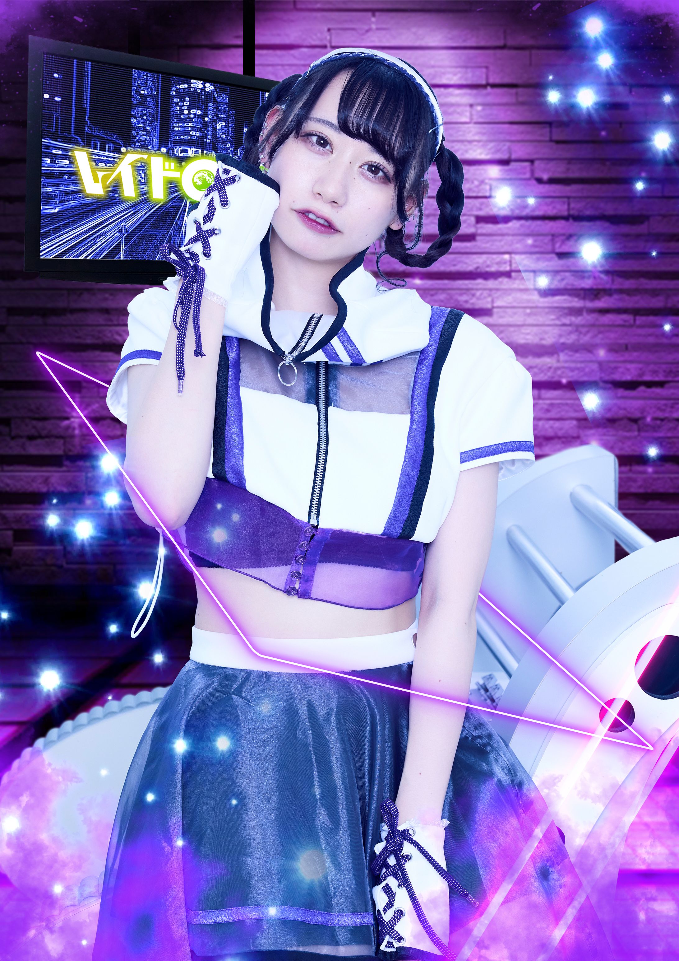 レイドロイド様_アー写-1