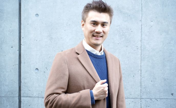 山岡稔代表取締役 - ビジネス写真/プロフィール