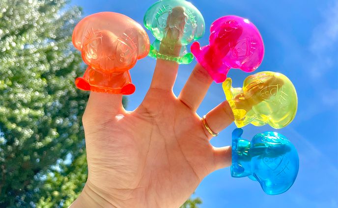 VINYL限定ソフビ指人形「ばか犬とばか犬ガール」デザイン監修