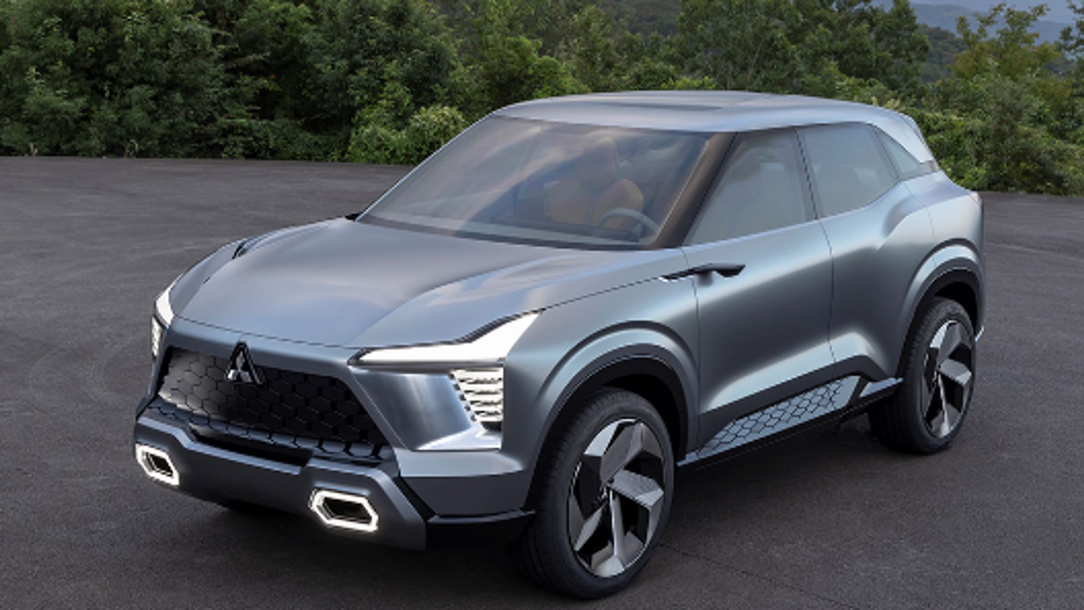 World premiere of Mitsubishi Motors’ compact SUV concept car:The Mitsubishi XFC Concept-1