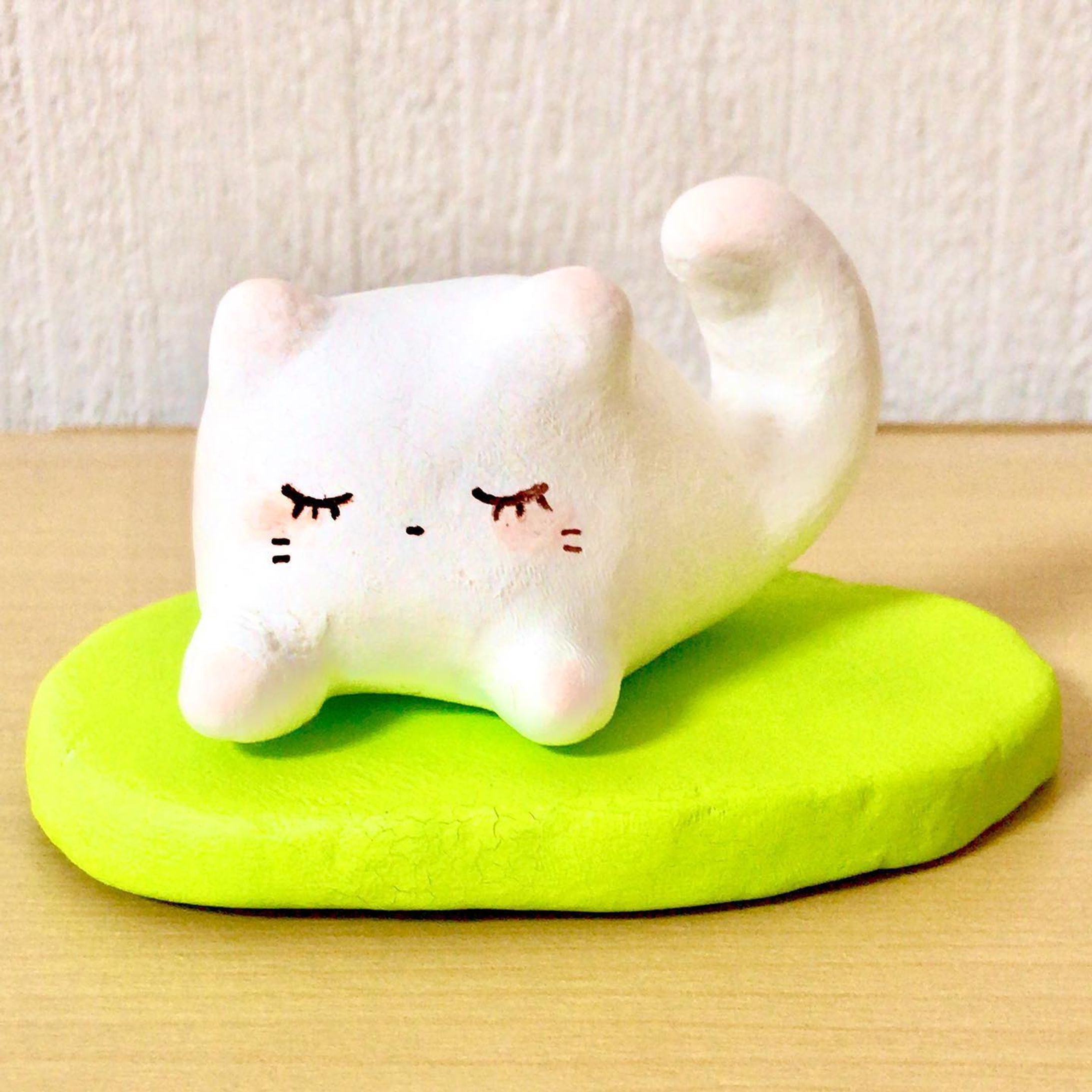 粘土で作ってみました🐱
#もちねこのミルク-1