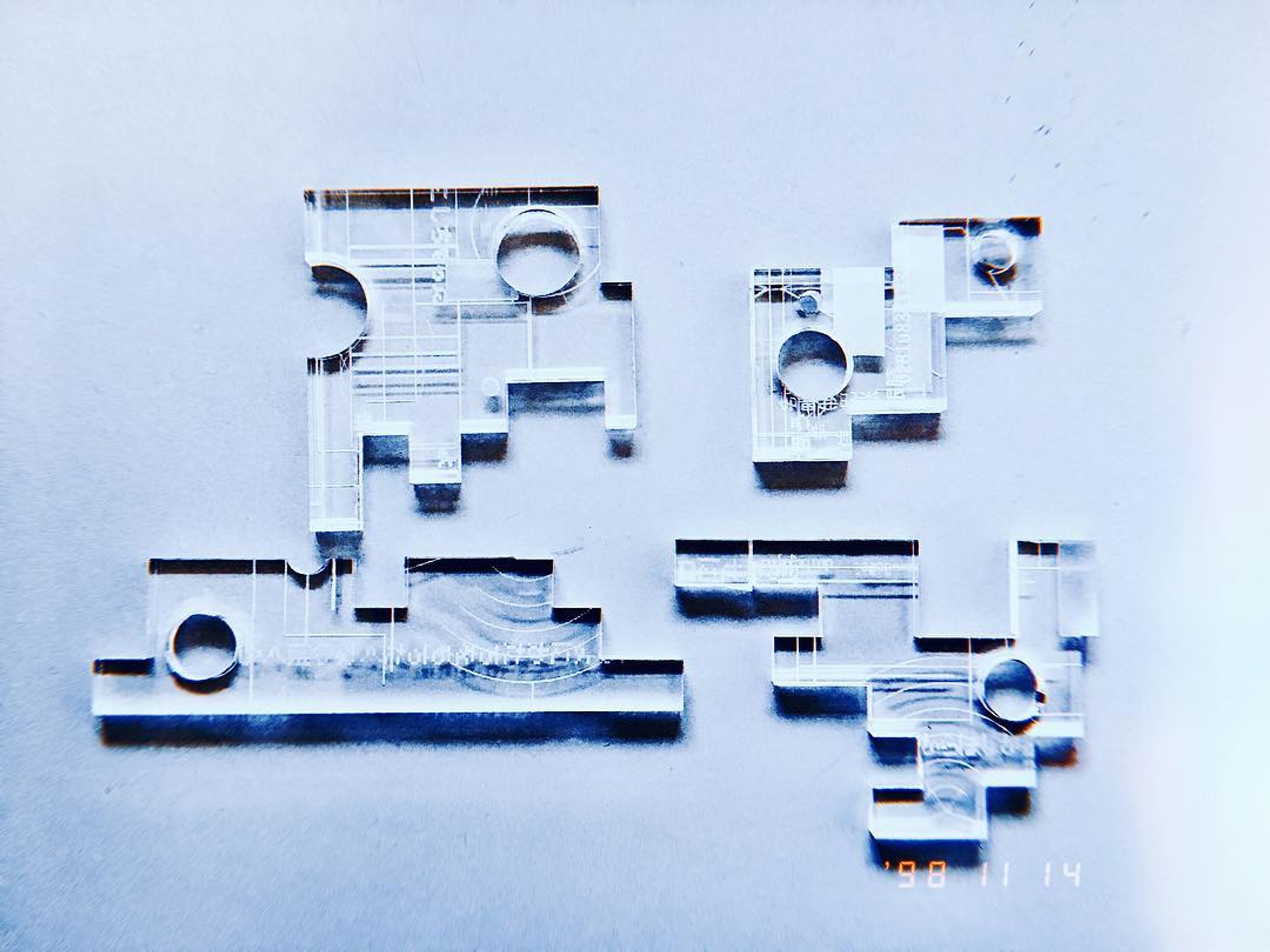 言葉の端々(2018)
.
アクリル製
.
.
.
#art #artwork #instaart #instaartwork #accesorydesign #accessory #clear  #myart #japan #myartwork #cool #instacool #creative #simpleisbeautiful #colorless #simple #simplestyle  #creator #simplelife #アート #作品  #デザイン #透明 #制作 #アクリルアート #アクセサリー #ネックレス  #立体作品 #雑貨 
#colorlessworld-1